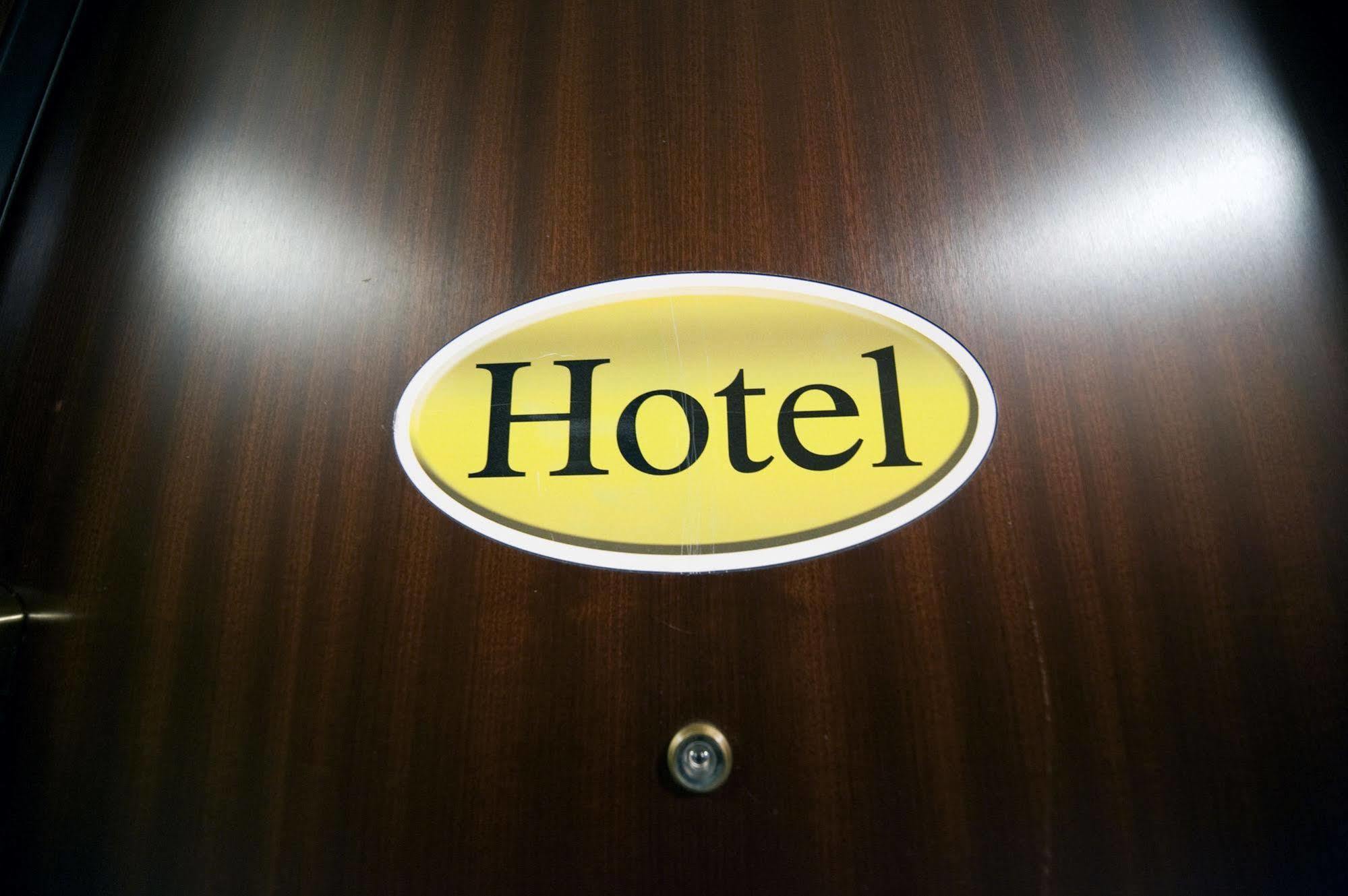 Hotel Bengasi Moncalieri Exteriör bild